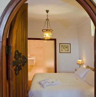 Broken Hill Villa | Broken Hill Outback Church Stay