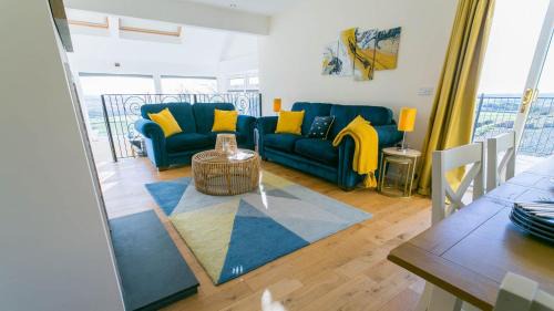 Llanerchymedd House | Bron Heulog