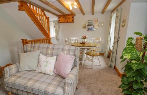 Manod House | Brondderwen