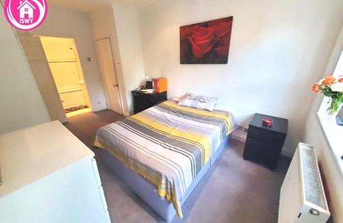 Brondesbury Park House | Bronsdesbury House