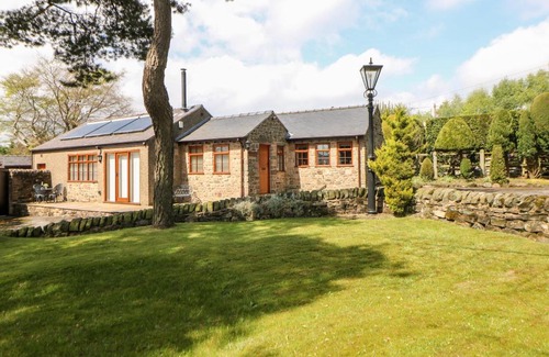 Holestone Moor House | Brookfield