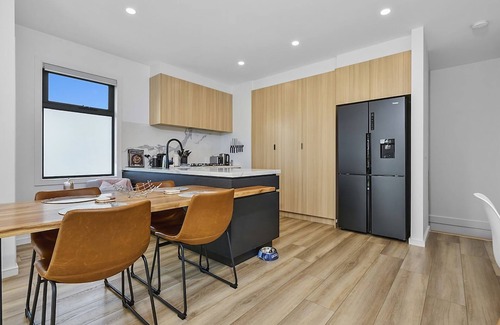 Brooklyn Apartment | Brooklyn Bliss Amidst Nature s Charm