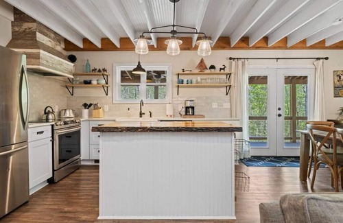 Lake Lure House | Brookside Retreat by Carolina Properties