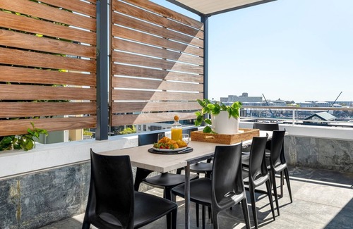 Victoria and Alfred Waterfront Apartment | Brookstone Penthouse