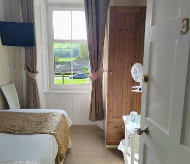 Earlston Bed & Breakfast | Broomfield House Bed and Breakfast