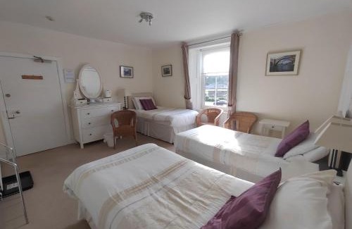 Earlston Bed & Breakfast | Broomfield House Bed and Breakfast