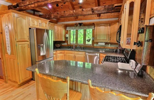 Nineveh Cabin | Brown County Country Cabin Treehouse Campfire Getaway