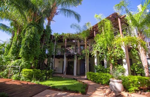 Upington House | Browns Manor