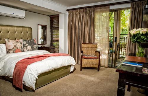 Upington House | Browns Manor