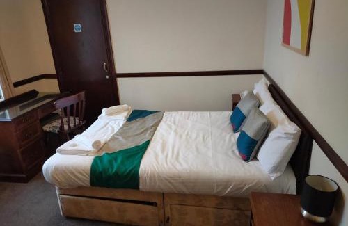 Saltash Hotel | Brunel Inn