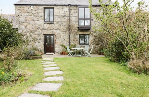 Hayle Cottage | Brunnion House