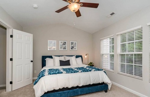 Northwest Raleigh House | Bruno Landing. Fresh, Comfortable, Convenient -RDU