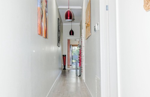 Brunswick House | BRUNSWICK, Melbourne-Cosy room in a great location. Shared Bathroom/living areas