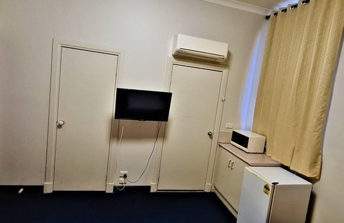 Brunswick North Hotel | Brunswick Tower Hotel