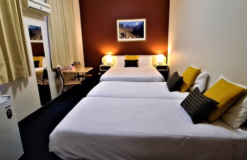 Brunswick North Hotel | Brunswick Tower Hotel