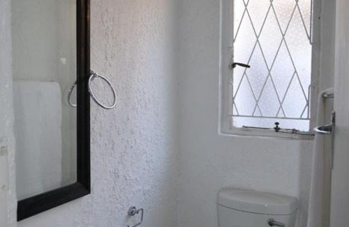 Greater Johannesburg Metropolitan Area Apartment | Bryanston Elgin - Cottage 2