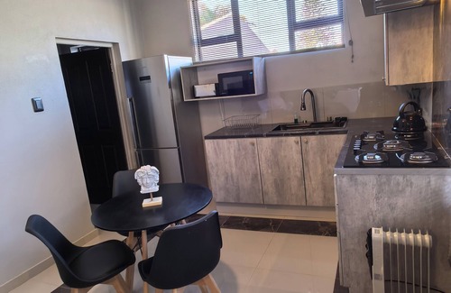 Greater Johannesburg Metropolitan Area House | Bryanston Palms Accommodation