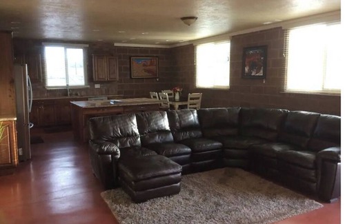 Panguitch House | Bryce Canyon, Zion National Park A Six K