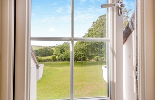 Moelfre Cottage | Bryn Awelon Bach - UK44123