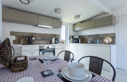 Llanfaelog Cottage | Bryn Bach: Romantic 1-Bed Cottage with Hot Tub in Llanfaelog | Managed by Anglesey Holiday Lettings