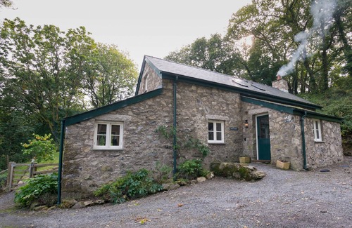 Tal-y-Cafn Cottage | Bryn Derw - on The world famous Bodnant Garden, owned by the National Trust