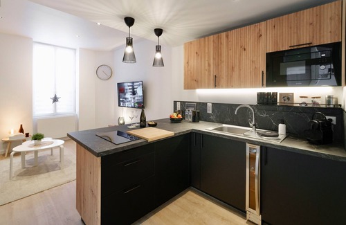 Epernay Apartment | Bubbles of happiness - hyper center of Épernay