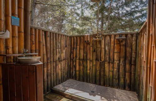 Retiro Hotel | BubbleSky Glamping