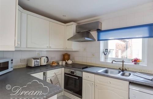Weymouth Cottage | Buccaneer Cottage