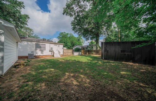 Gilmer House | Buckeye Hideaway Summ