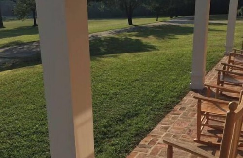 Thomasville House | BuckHaven Countryside Retreat with Fishing Pond