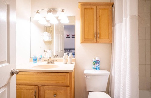 Buckhead House | Buckhead private 2-story townhouse with dedicated parking. Fantastic location!