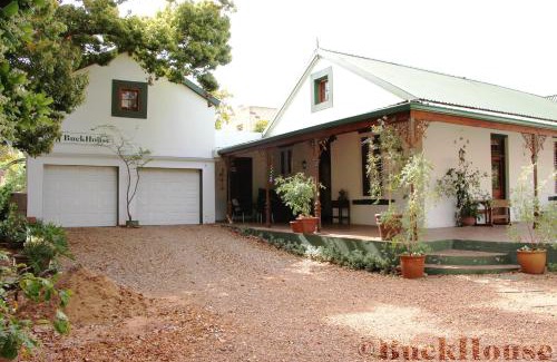 Heidelberg Apartment | Buckhouse Elegant Village Apartment