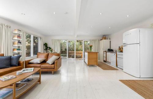 Point Lonsdale House | Buckley's Cottage