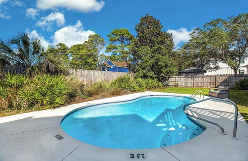 Gulfview Heights House | Buddy Street Retreat - 30A Vacation Home, Heated Private Pool, Walk to Beach!