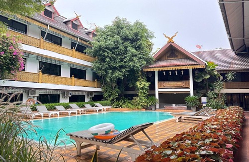 Su Thep House | Budget Double Room | Simple & Comfy