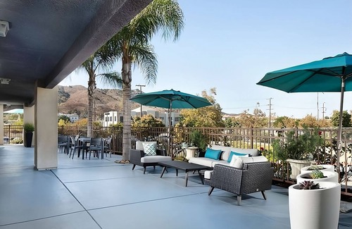 Temecula Resort | Budget-Friendly Stay in Signature Temecula! Free Parking, Onsite Swimming Pool