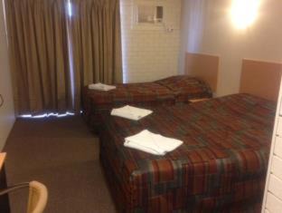 Midland Hotel | Budget Motel