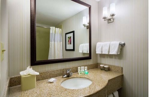 Hopelawn Hotel | Budget Unit near New York City | Heated Indoor Pool | 2 Units | Pets Allowed