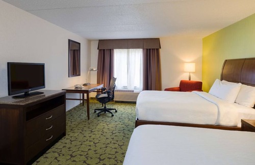 Hopelawn Hotel | Budget Unit near New York City | Heated Indoor Pool | 2 Units | Pets Allowed