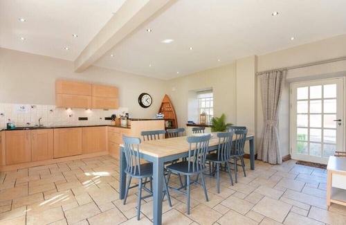 Bamburgh Cottage | BUDLE GRANARY, pet friendly, country holiday cottage in Bamburgh