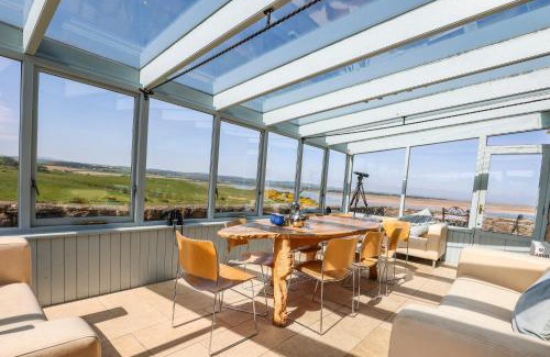 Bamburgh House | Budle Newton - North East Escapes