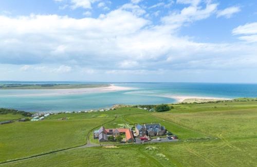 Bamburgh House | Budle Newton - North East Escapes