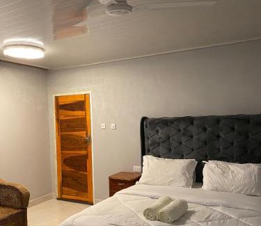 Livingstone Cabin | Buffalo Bob Lodge