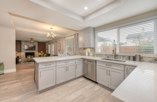 Southwestern Sacramento House | Buffalo House Downtown GOLDEN ONE Old Town Sleep Train Yard Grill Shopping