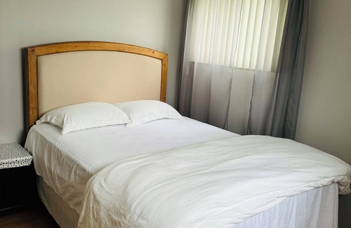 Depew Apartment | Buffalo Niagara international airport 2 minutes away from the house