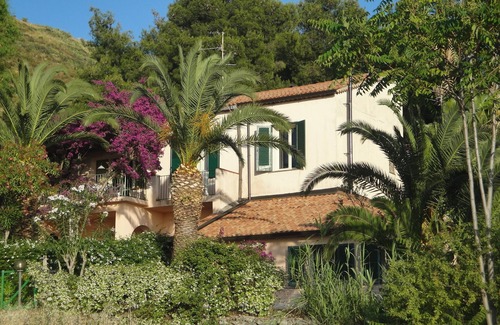 Tropea House | Buganville house with sea view terrace