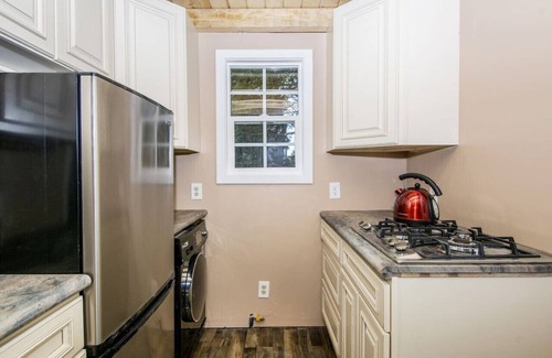 Arrowhead Villas House | Bugsy’s Inside Out Hideaway|Private|Nature