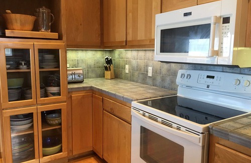 Yachats House | Built for fun! Crashing waves, hot tub and game room. Sleeps 8 adults.
