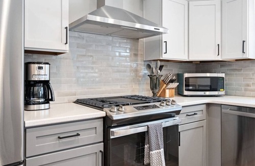 Harbor Springs House | Built for You - 4BR w/Playground, Sauna, Games!