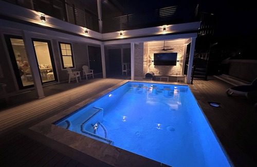 Fenwick Island House | BUILT in 2024-Canal Front, Pool, Swim Up & Covered Bar